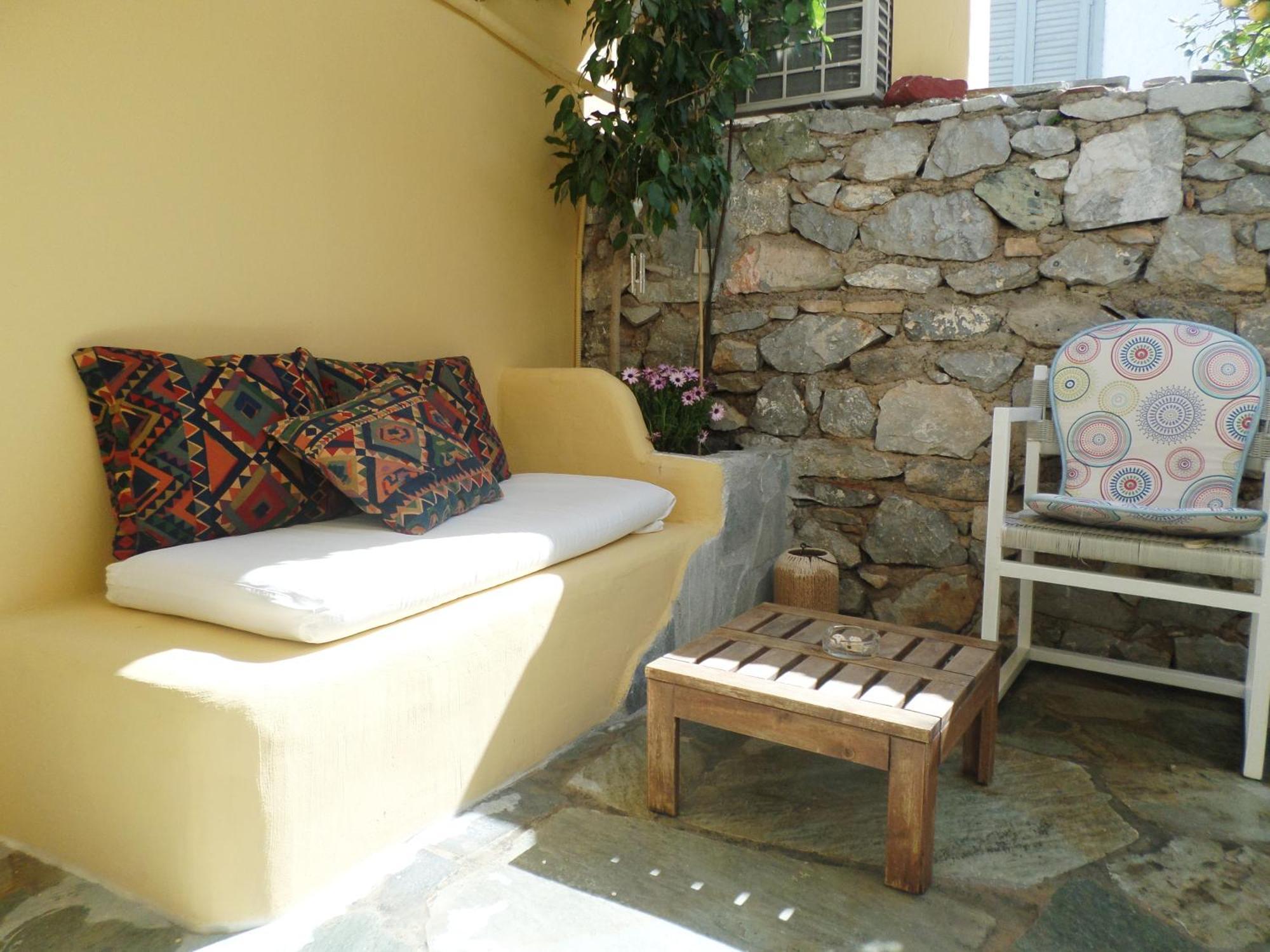 Villa In The Heart Of Hydra Exterior foto